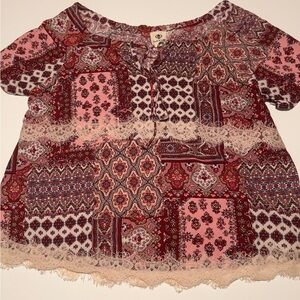 Used Condition Spade & Heart Floral Blouse Size Medium (E3)